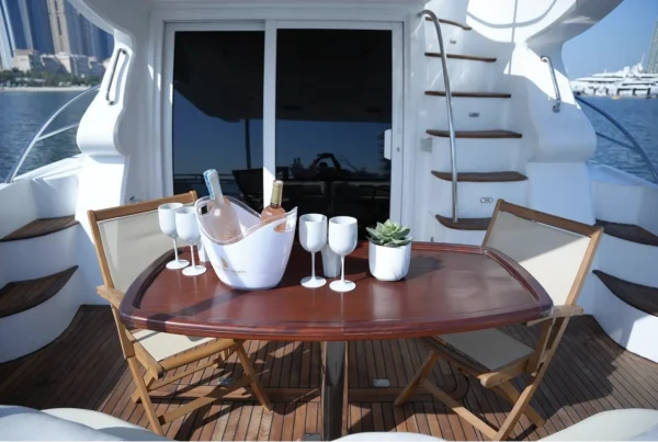 50 ft luxury yacht 15 capaciry - Image 4